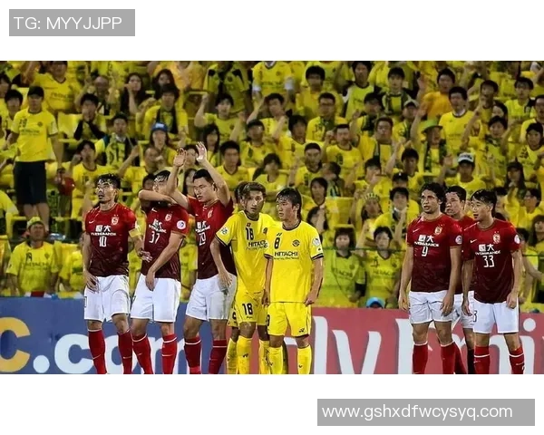 2013年柏太阳神与广州恒大激战成平局比分回顾与赛况分析