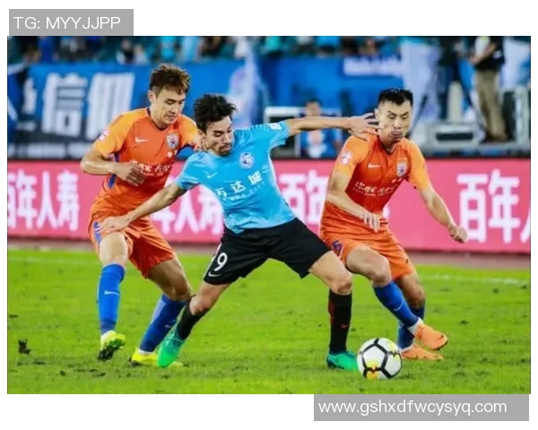 中超激战山东鲁能迎战大连一方精彩直播不容错过 中超激战山东鲁能迎战大连一方精彩直播不容错过